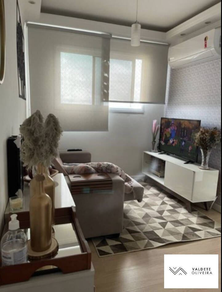 Apartamento à venda com 2 quartos, 47m² - Foto 1