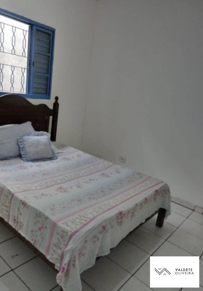 Casa à venda com 3 quartos - Foto 4