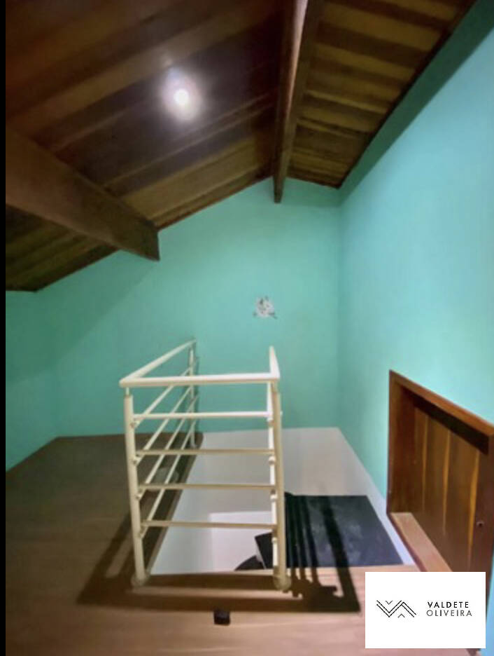 Casa à venda com 5 quartos, 150m² - Foto 5