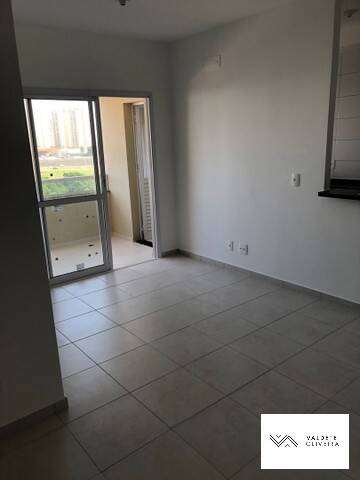 Apartamento à venda com 2 quartos, 65m² - Foto 1