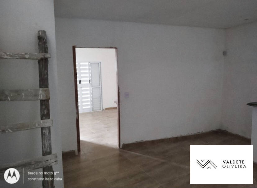 Casa à venda com 2 quartos, 175m² - Foto 5