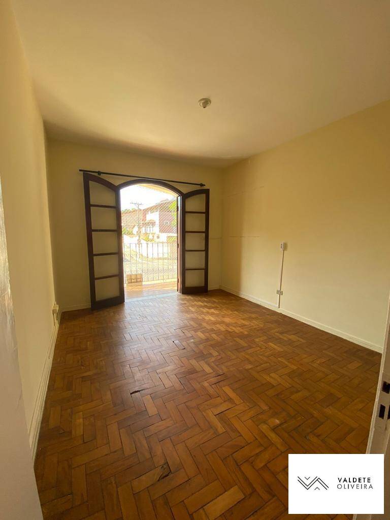 Casa à venda com 3 quartos, 110m² - Foto 7