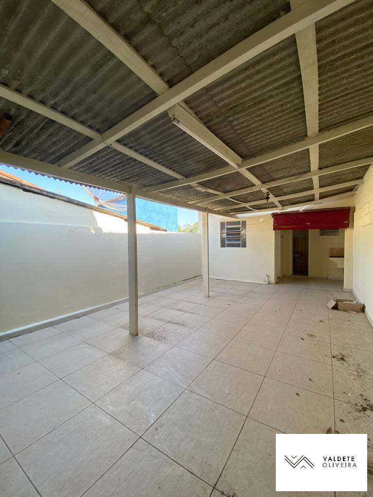 Casa à venda com 3 quartos, 110m² - Foto 12