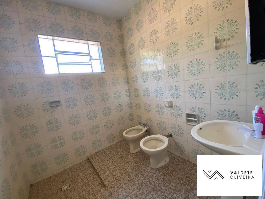 Casa à venda com 3 quartos, 110m² - Foto 13