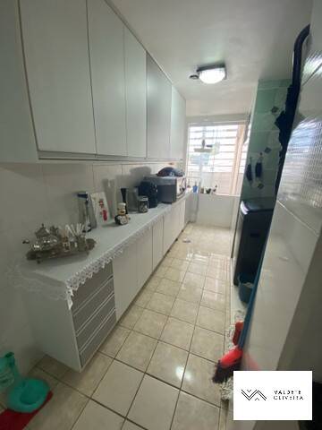 Apartamento à venda com 3 quartos, 94m² - Foto 7