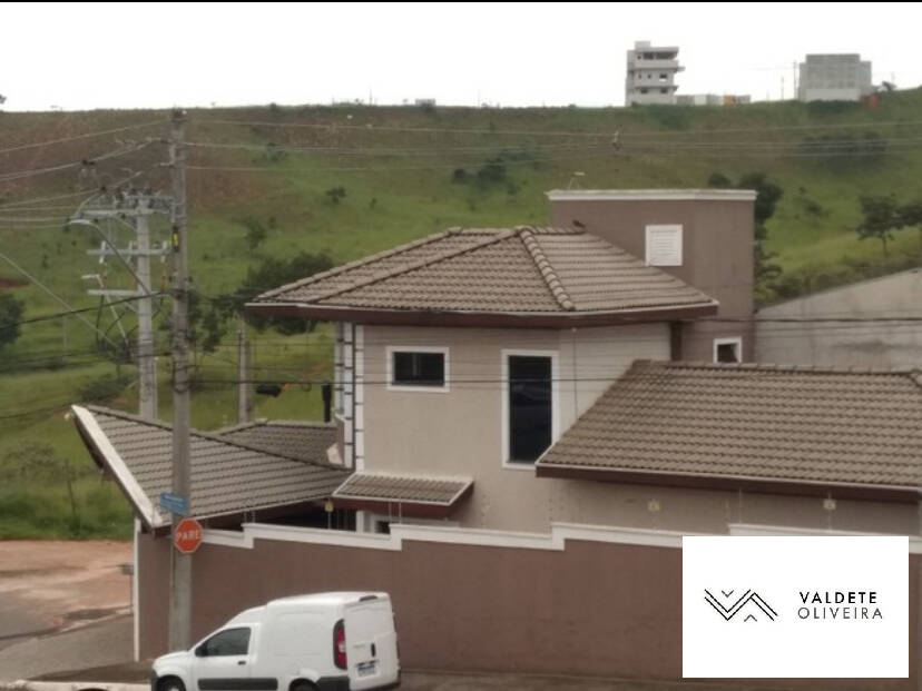 Casa à venda com 3 quartos, 200m² - Foto 9