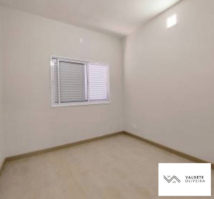 Casa à venda com 4 quartos, 340m² - Foto 5