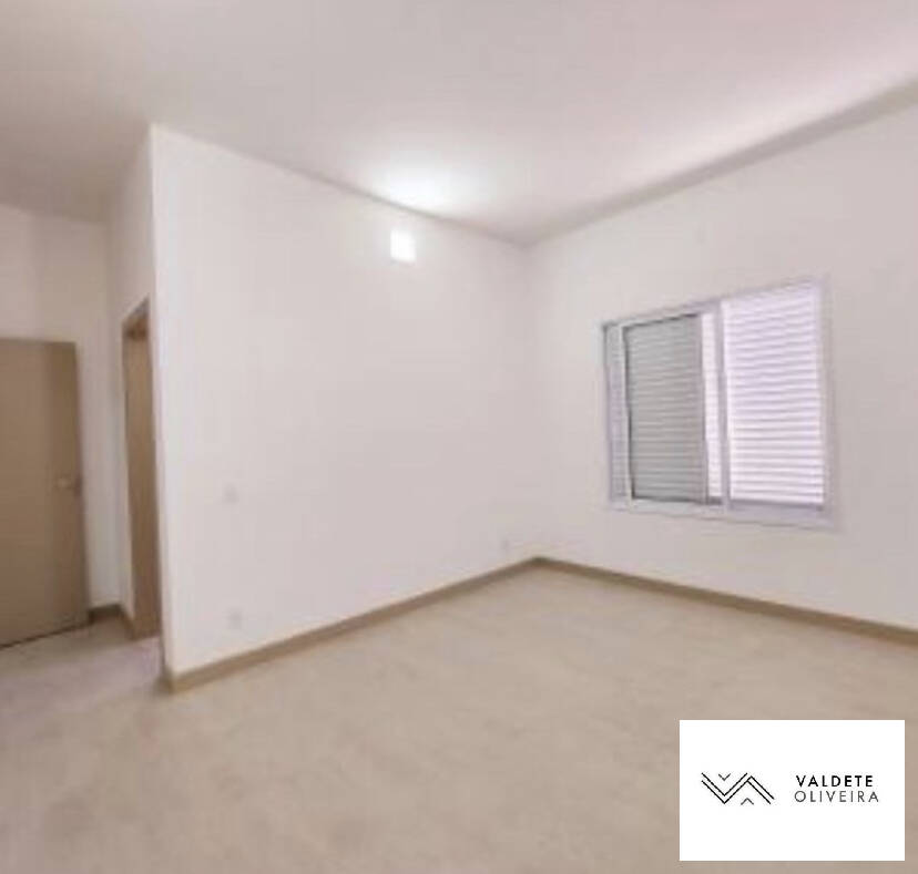 Casa à venda com 4 quartos, 340m² - Foto 12