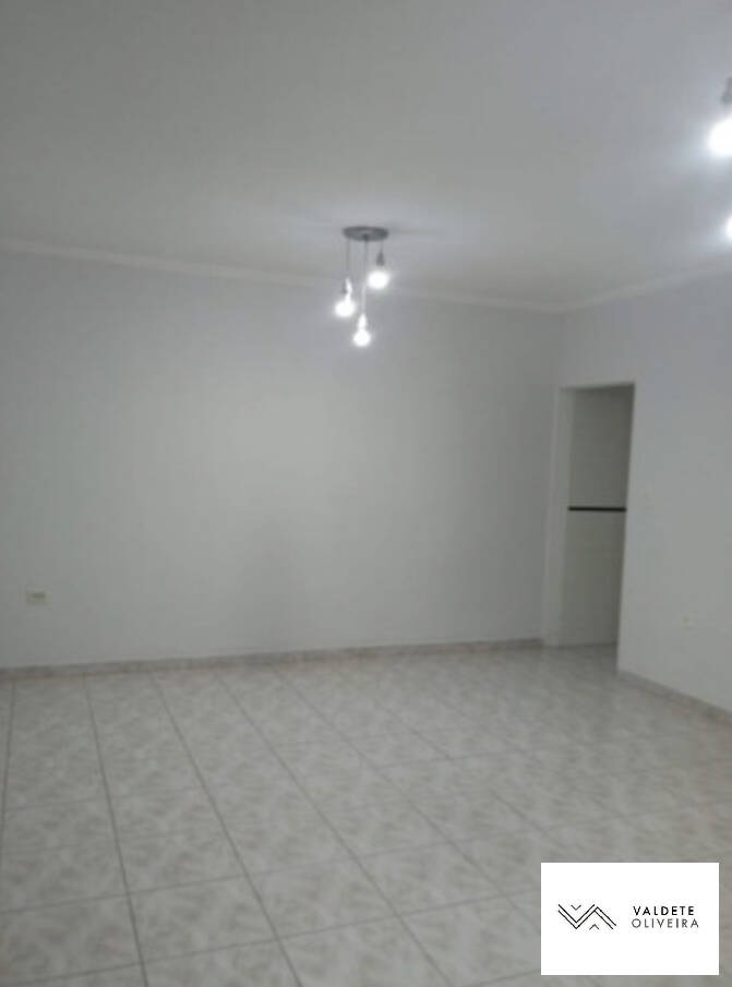 Apartamento à venda com 2 quartos, 90m² - Foto 4