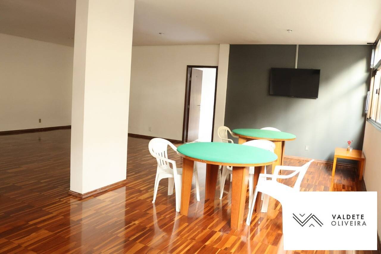 Apartamento à venda com 1 quarto, 37m² - Foto 14