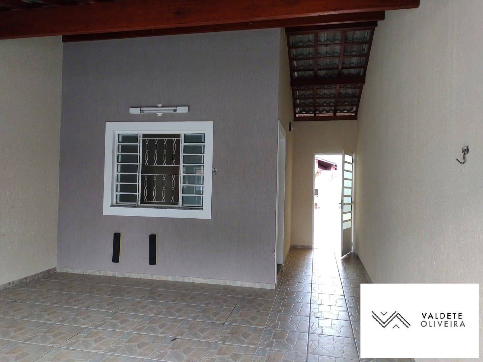 Casa à venda com 2 quartos, 140m² - Foto 12