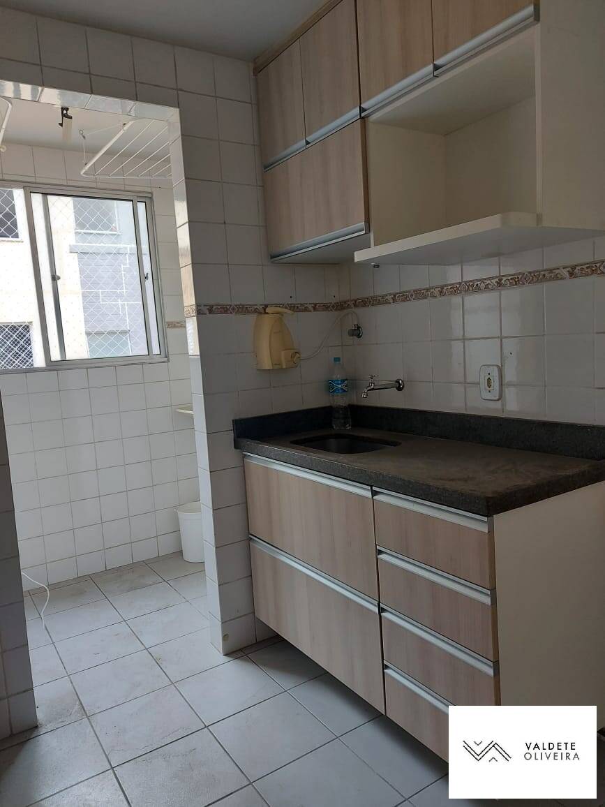 Apartamento à venda com 3 quartos, 57m² - Foto 3