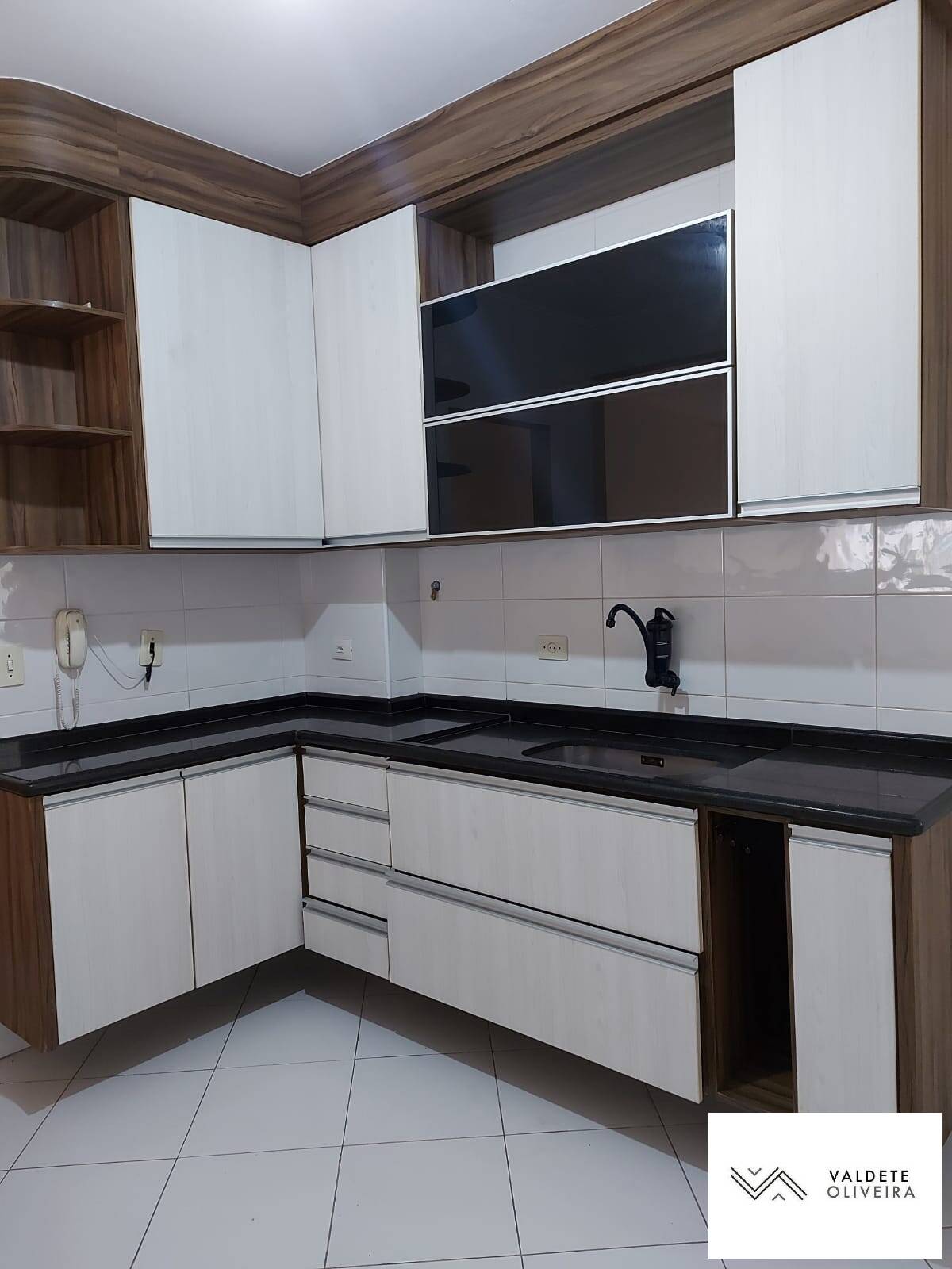 Apartamento à venda com 3 quartos, 83m² - Foto 7