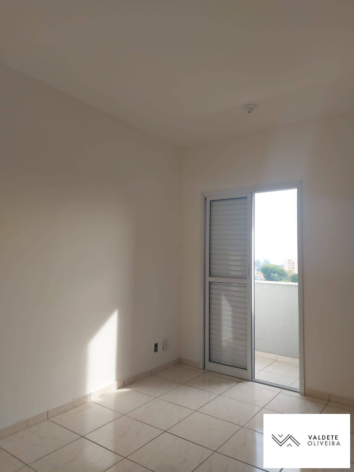 Apartamento à venda com 3 quartos, 90m² - Foto 11