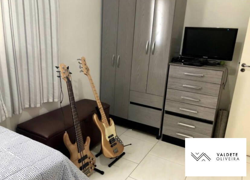 Apartamento à venda com 2 quartos, 70m² - Foto 4