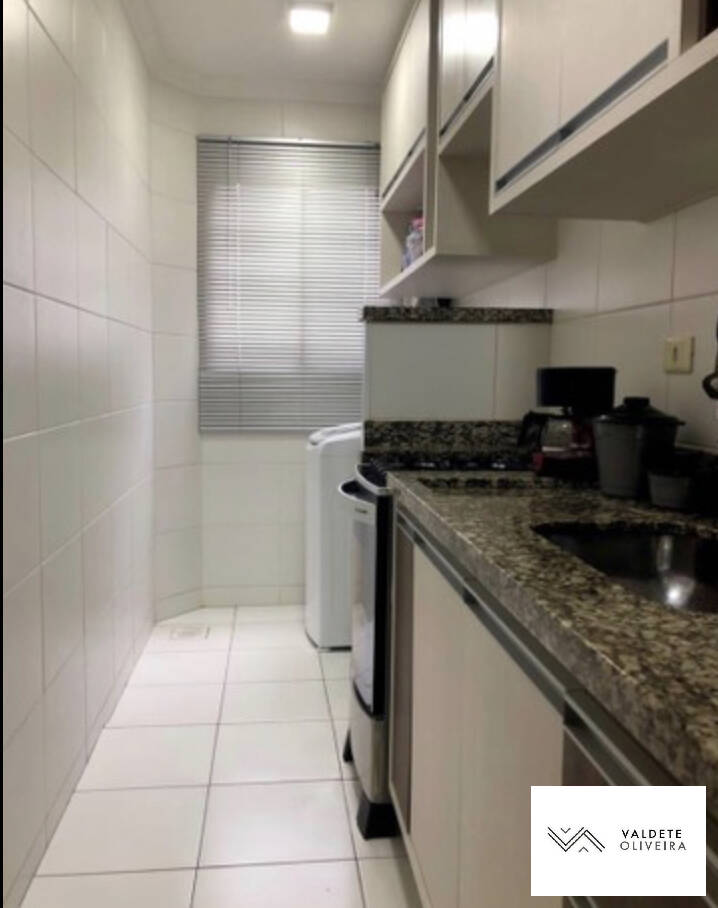 Apartamento à venda com 2 quartos, 70m² - Foto 8