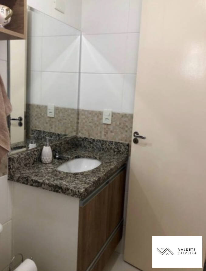 Apartamento à venda com 2 quartos, 70m² - Foto 10