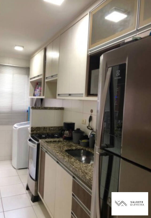 Apartamento à venda com 2 quartos, 70m² - Foto 11