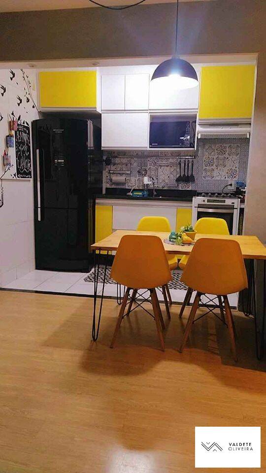 Apartamento à venda com 2 quartos, 56m² - Foto 11