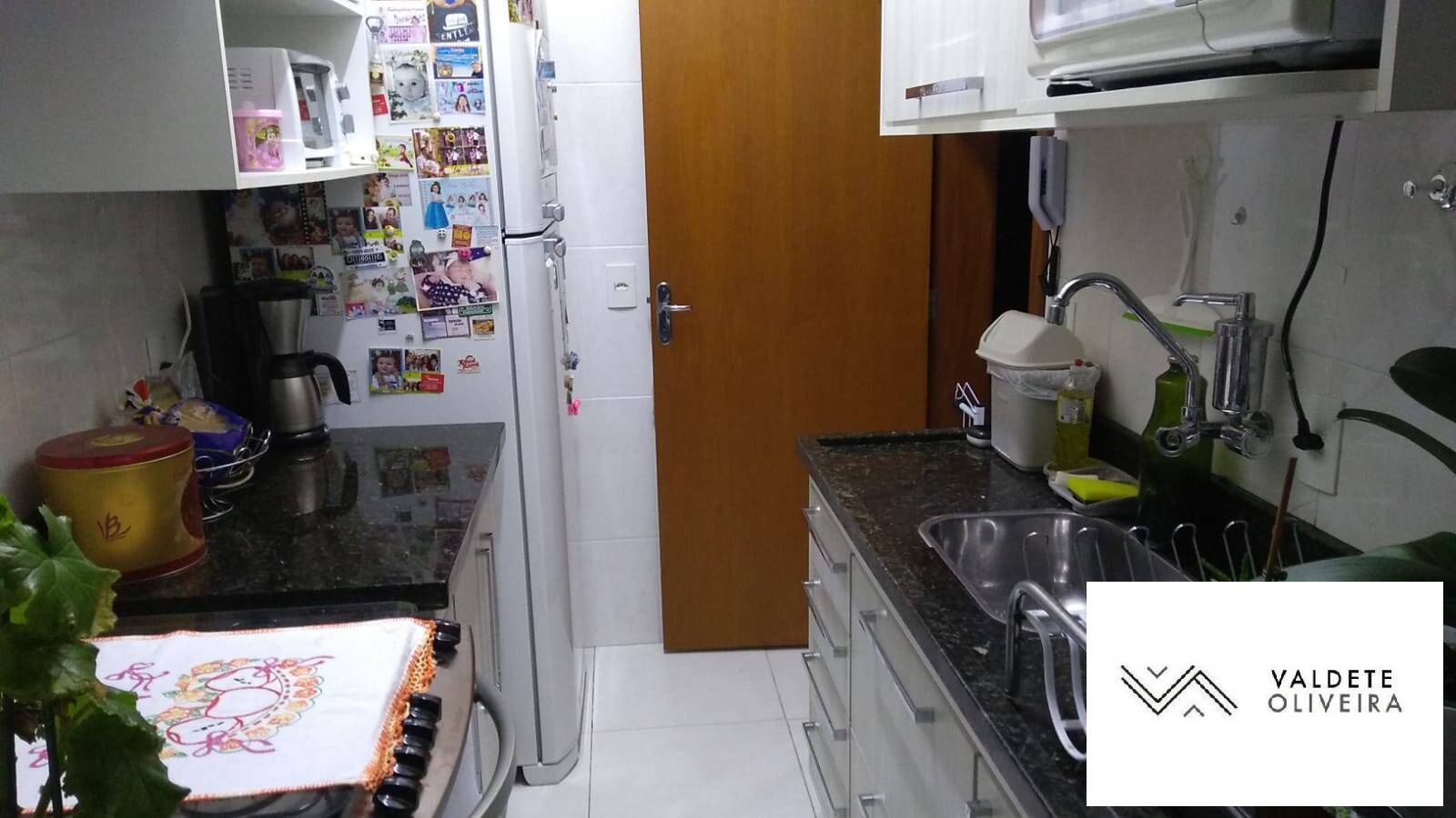 Apartamento à venda com 2 quartos, 60m² - Foto 25