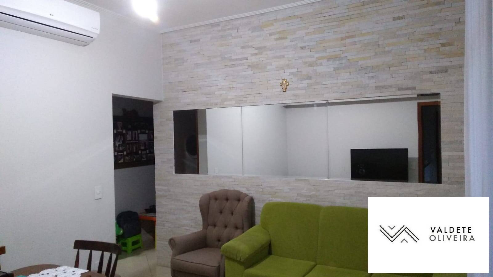 Apartamento à venda com 2 quartos, 60m² - Foto 1