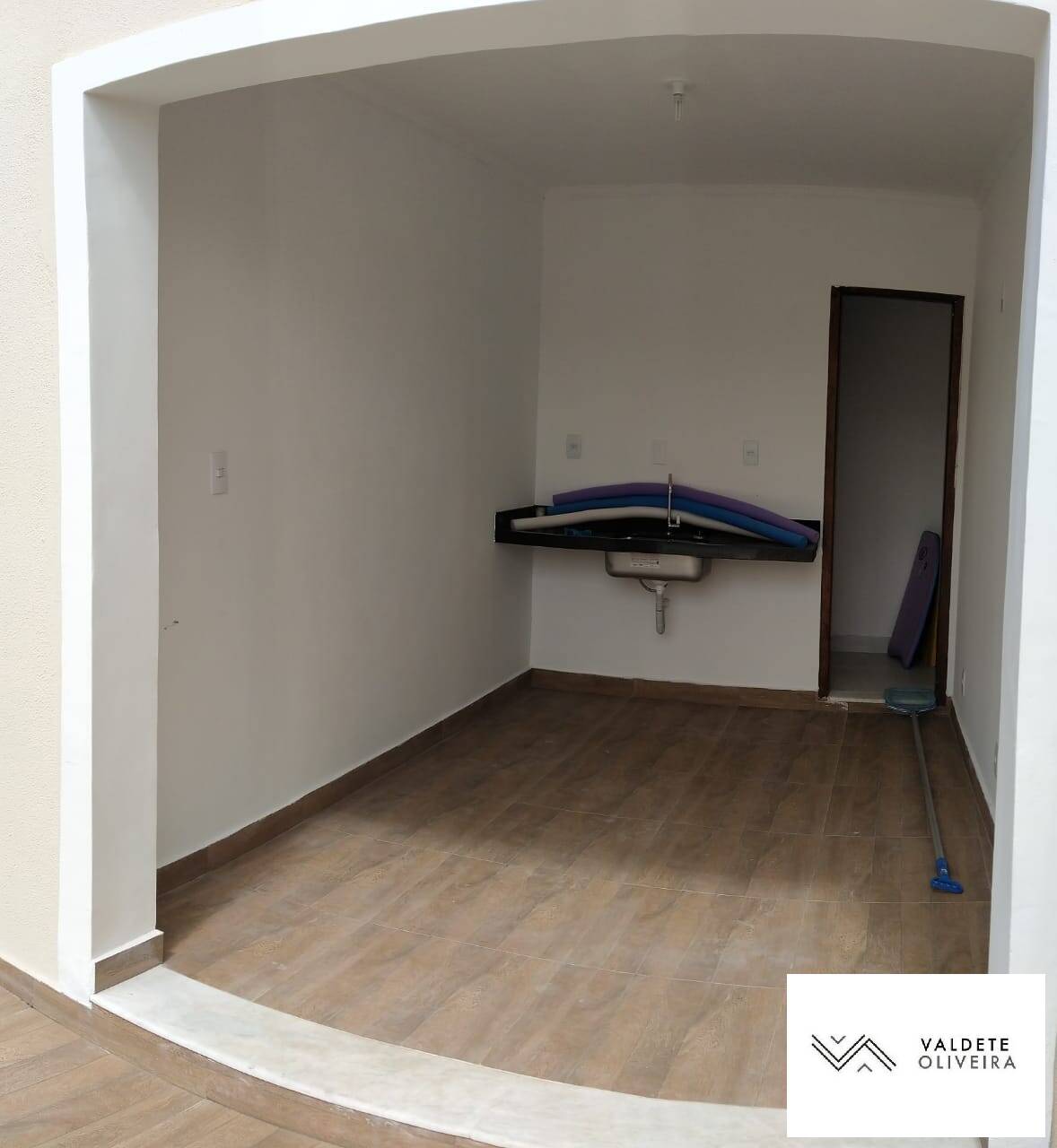 Casa à venda com 3 quartos, 200m² - Foto 9