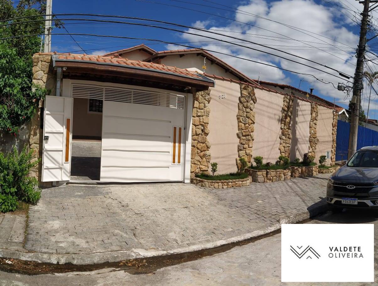 Casa à venda com 3 quartos, 200m² - Foto 18