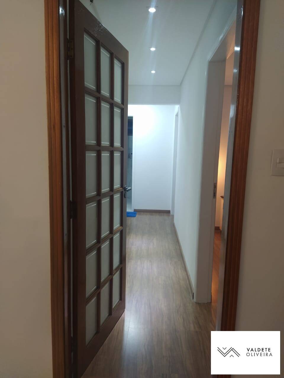 Casa à venda com 3 quartos, 200m² - Foto 22