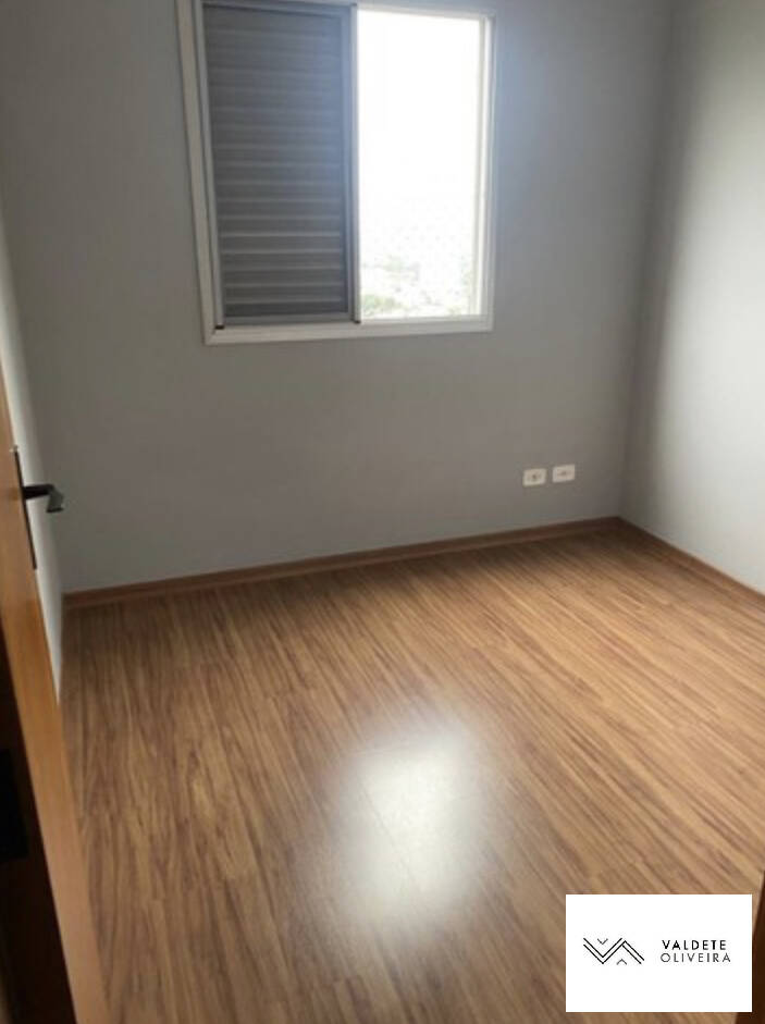 Apartamento à venda com 3 quartos, 70m² - Foto 3