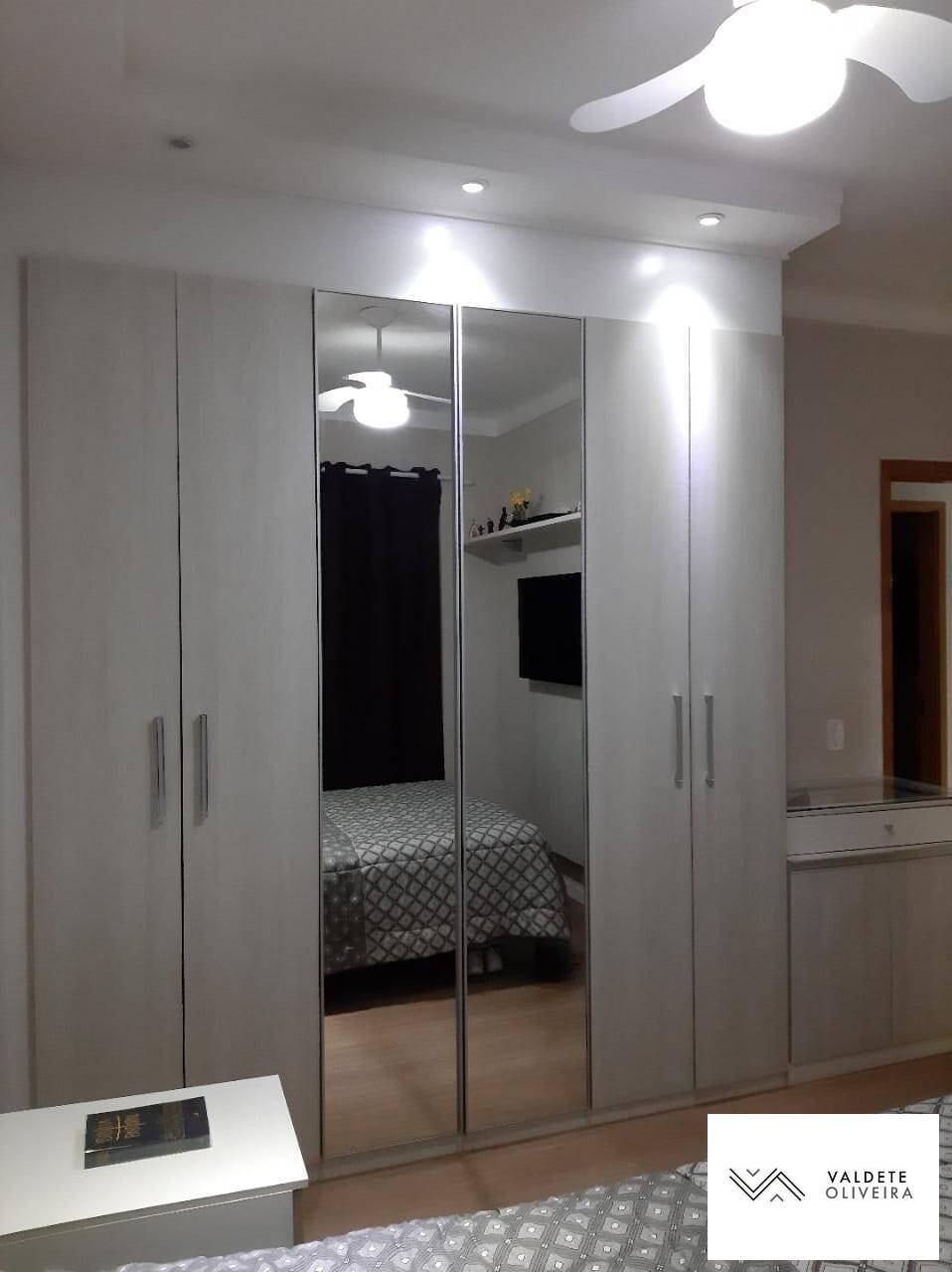 Apartamento à venda com 3 quartos, 80m² - Foto 15