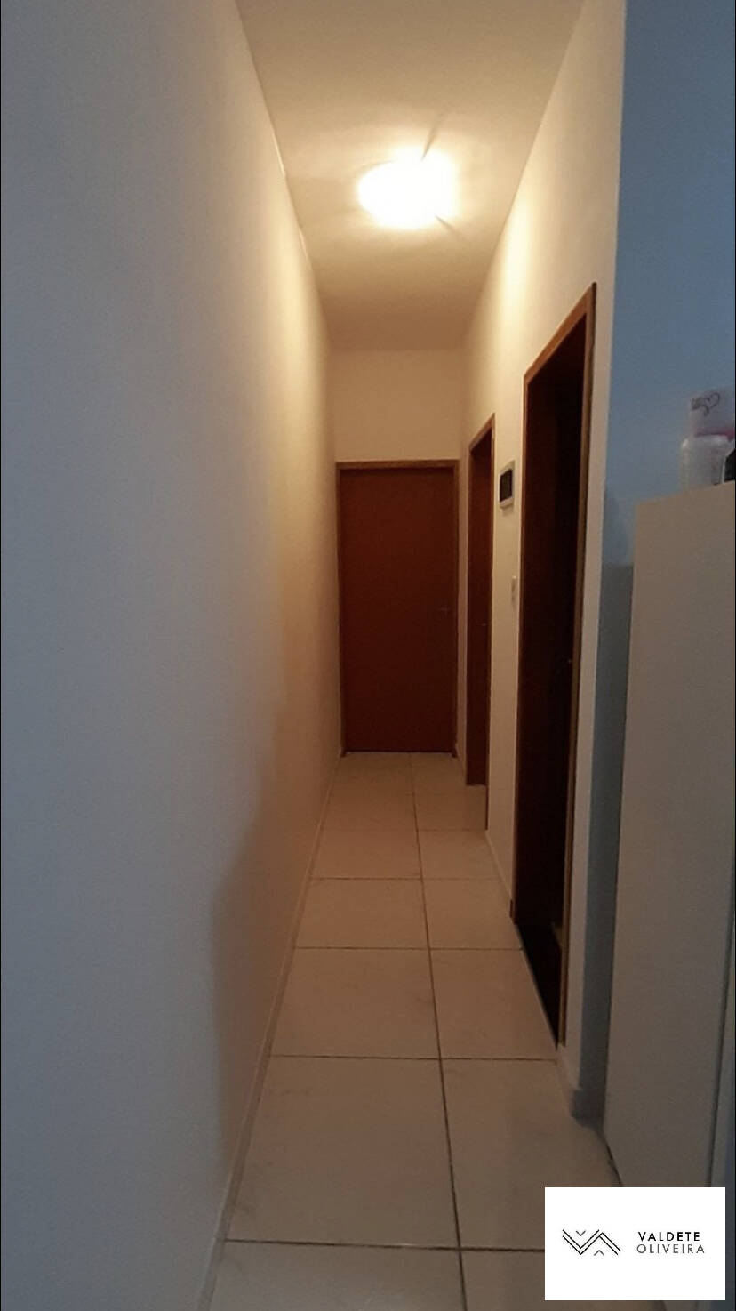 Casa à venda com 2 quartos, 140m² - Foto 3