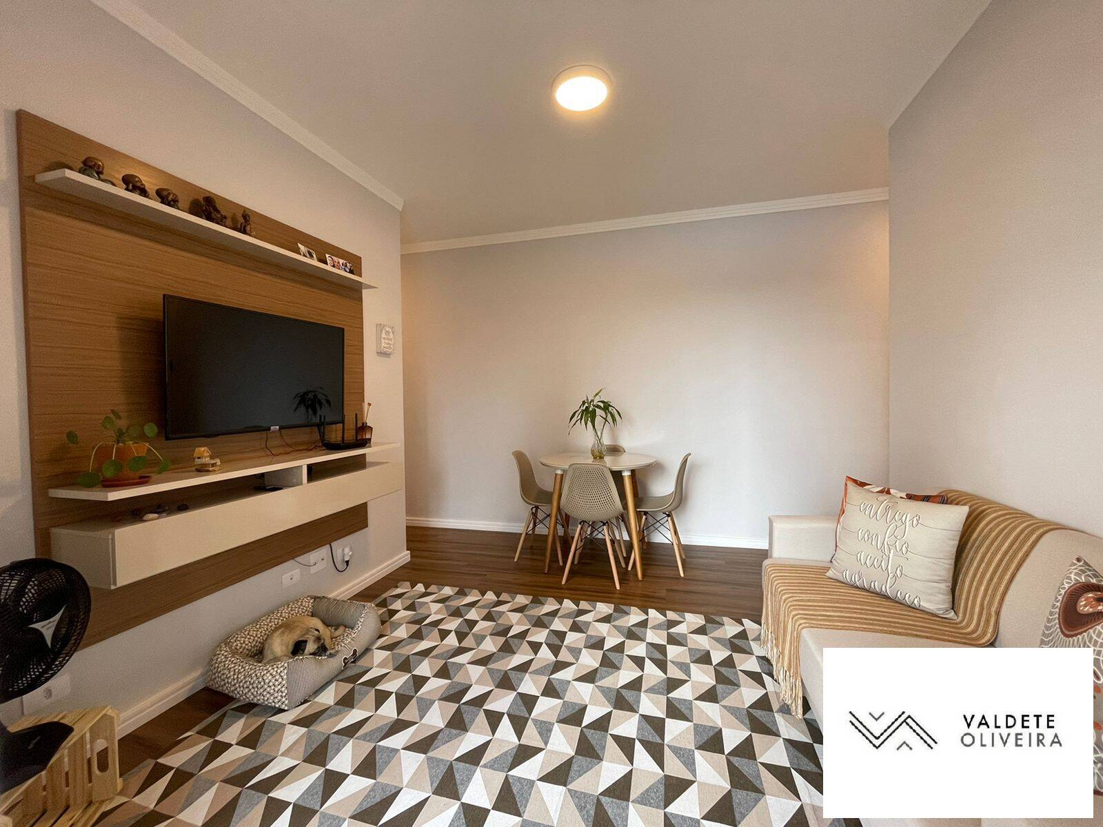 Apartamento à venda com 2 quartos, 55m² - Foto 5