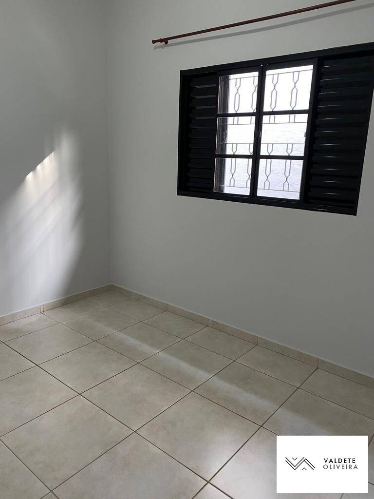 Casa à venda com 2 quartos, 120m² - Foto 23