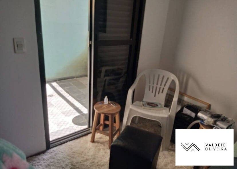 Casa à venda com 3 quartos, 110m² - Foto 2