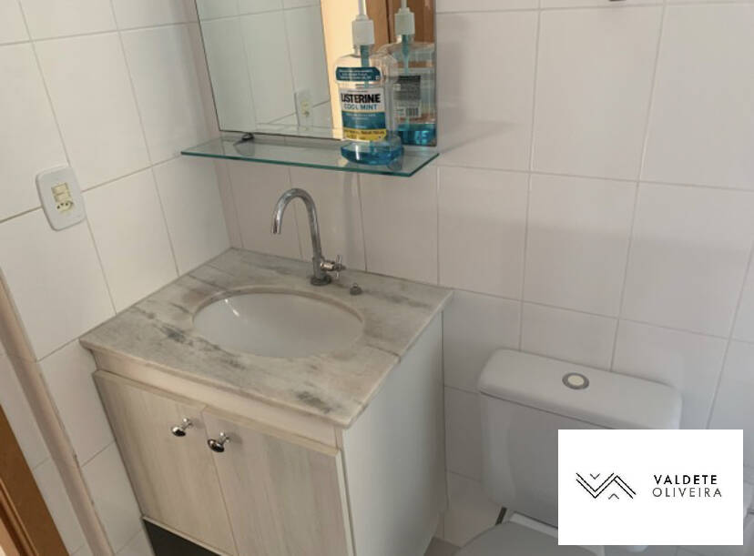 Apartamento à venda com 3 quartos, 84m² - Foto 2