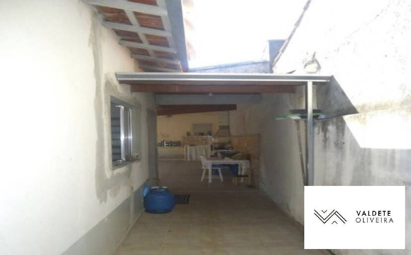 Casa à venda com 2 quartos, 190m² - Foto 10