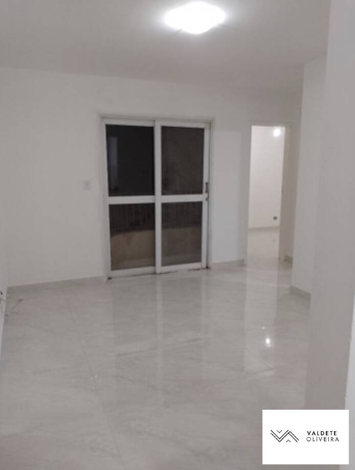 Apartamento à venda com 2 quartos, 45m² - Foto 1