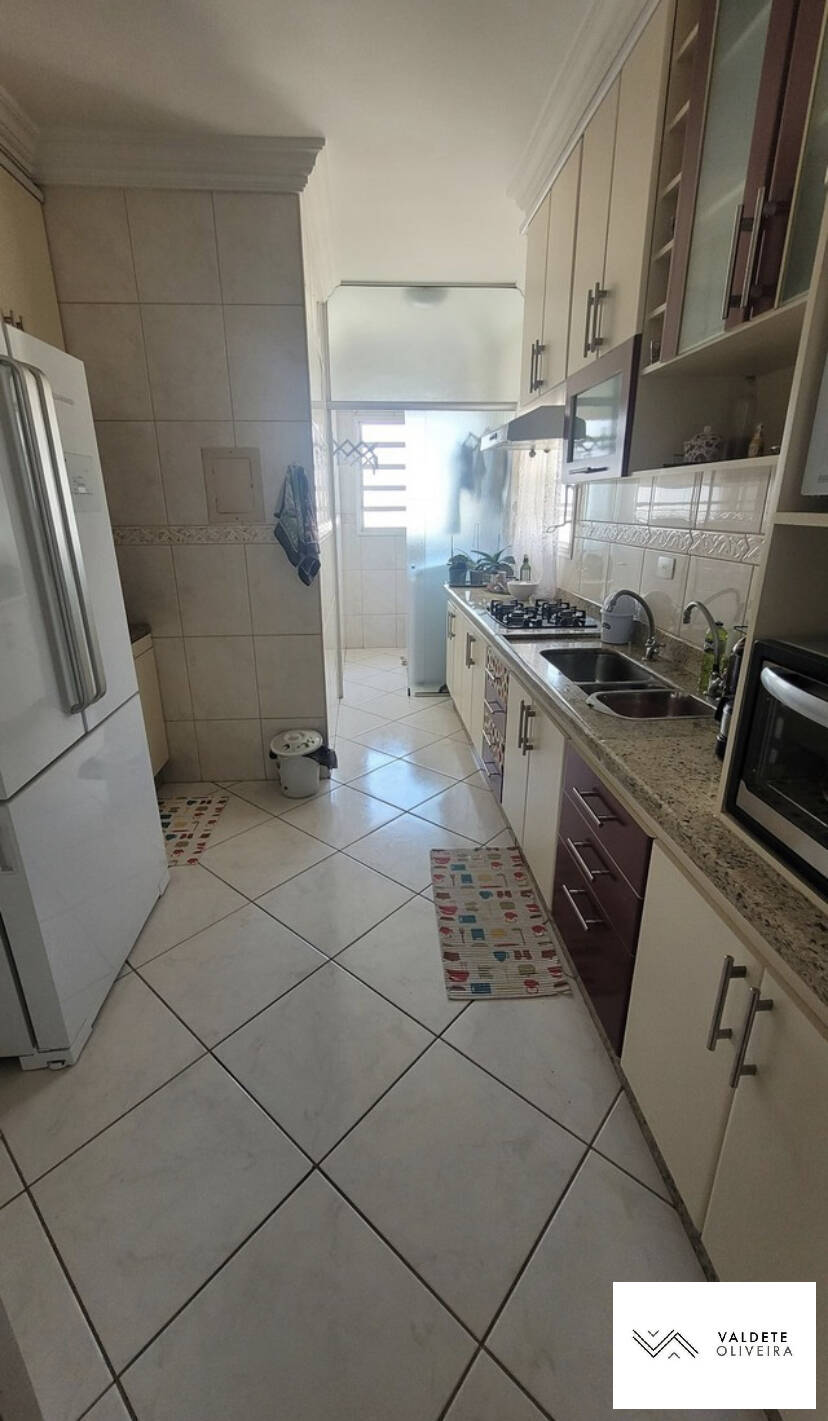 Apartamento à venda com 3 quartos, 84m² - Foto 14