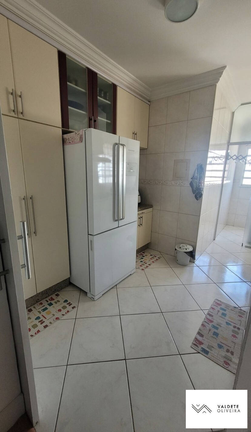 Apartamento à venda com 3 quartos, 84m² - Foto 17