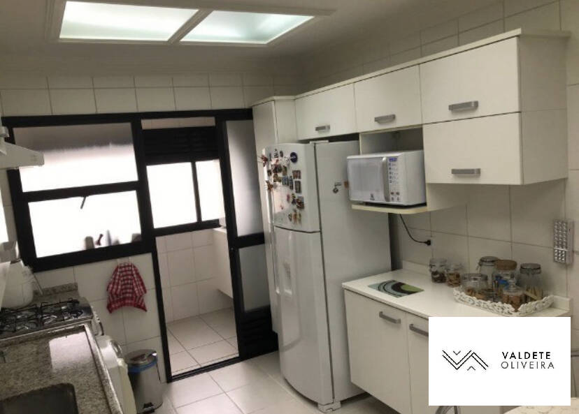 Apartamento à venda com 4 quartos, 143m² - Foto 5