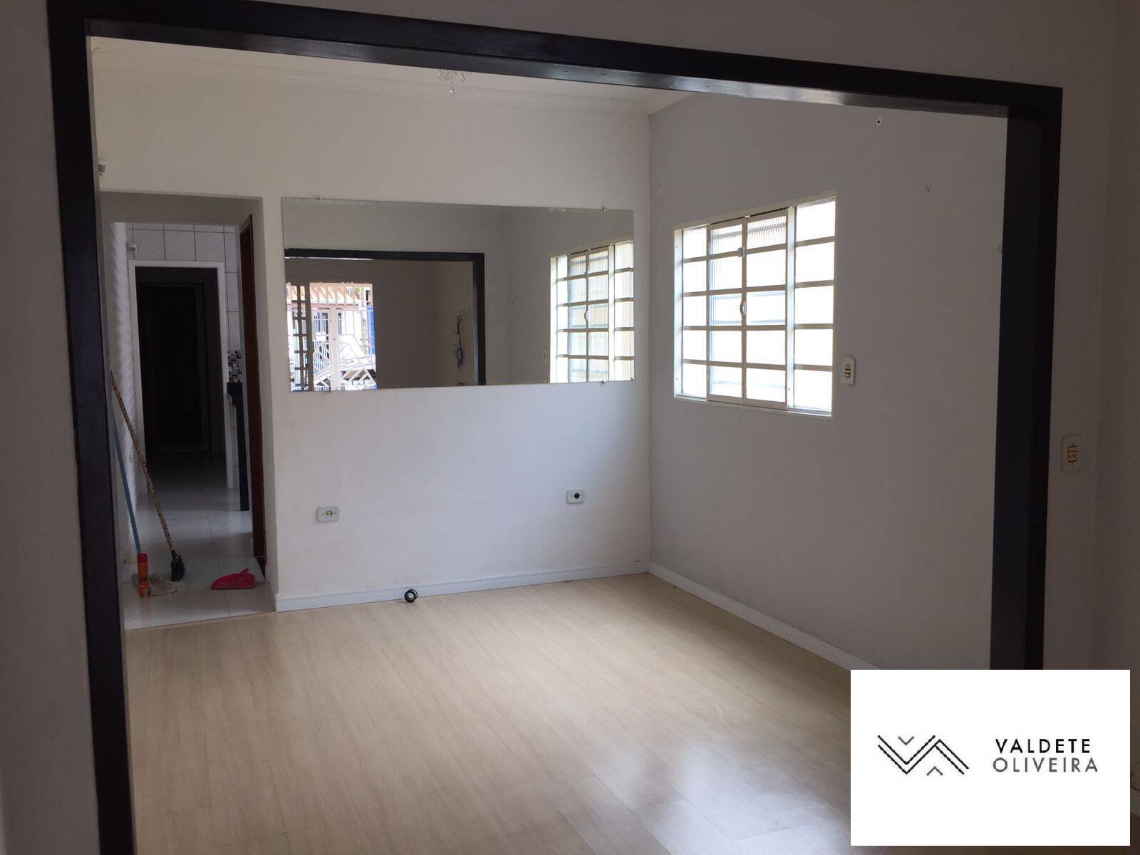 Casa à venda com 2 quartos, 75m² - Foto 14