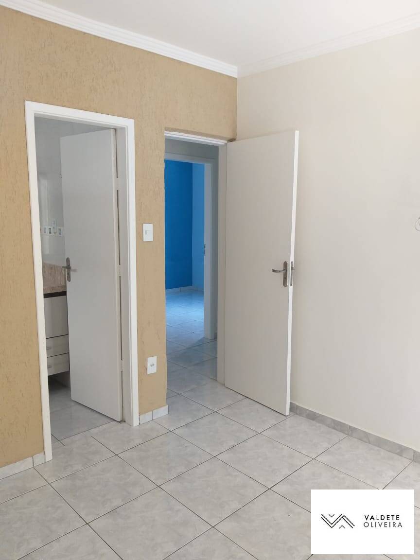 Apartamento à venda com 3 quartos, 75m² - Foto 10