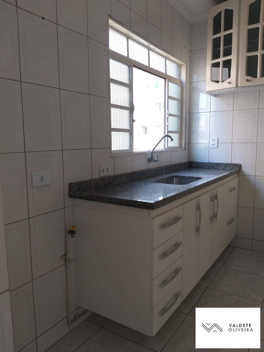 Apartamento à venda com 3 quartos, 75m² - Foto 20