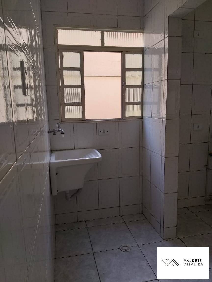 Apartamento à venda com 3 quartos, 75m² - Foto 32