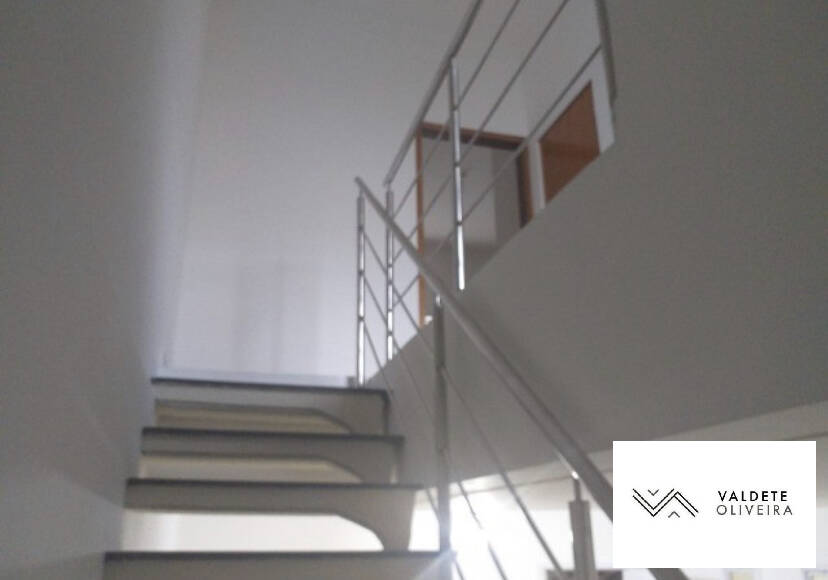 Casa à venda com 3 quartos, 190m² - Foto 3