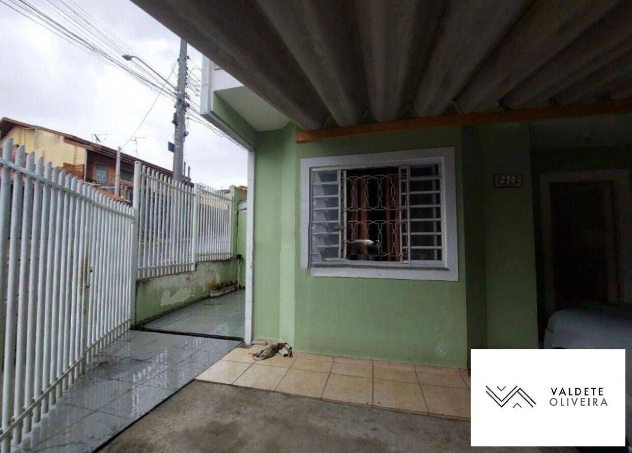 Casa à venda com 3 quartos, 92m² - Foto 2