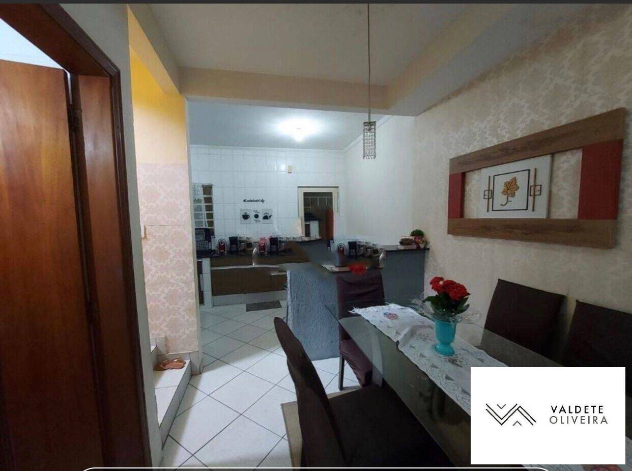 Casa à venda com 3 quartos, 92m² - Foto 5