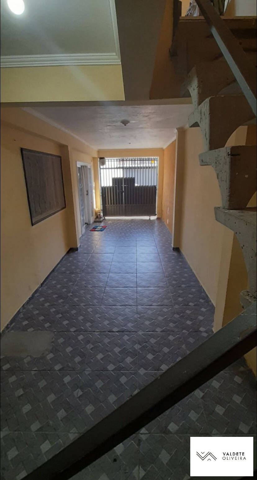 Casa à venda com 3 quartos, 192m² - Foto 17