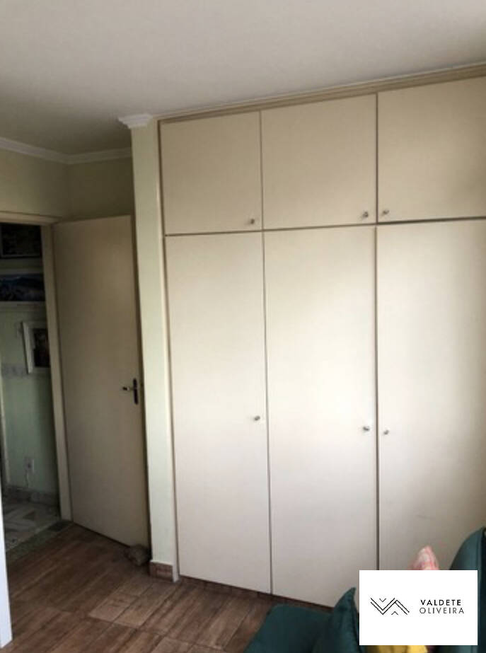 Apartamento à venda com 3 quartos, 92m² - Foto 2