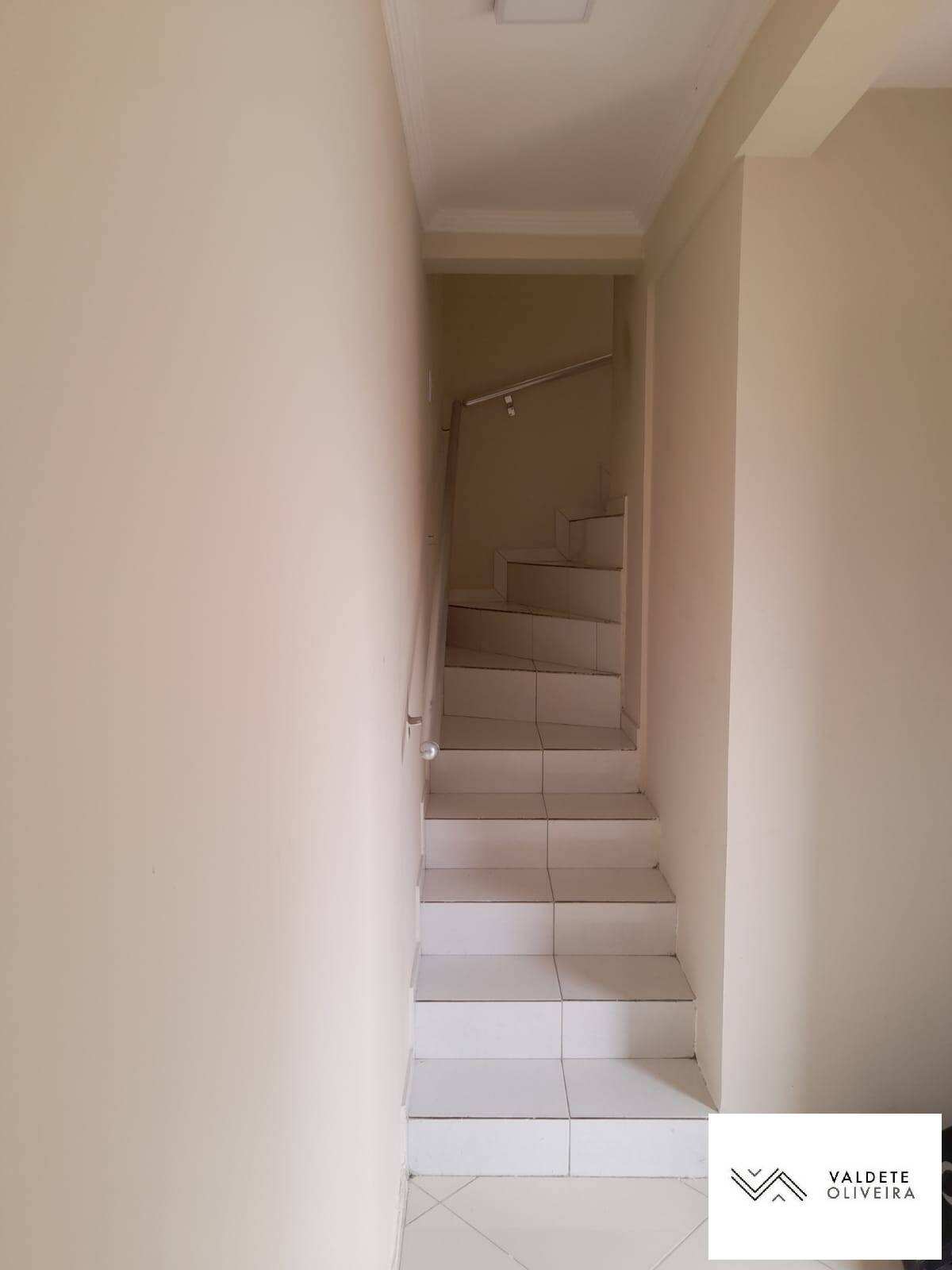 Casa à venda com 4 quartos, 290m² - Foto 8